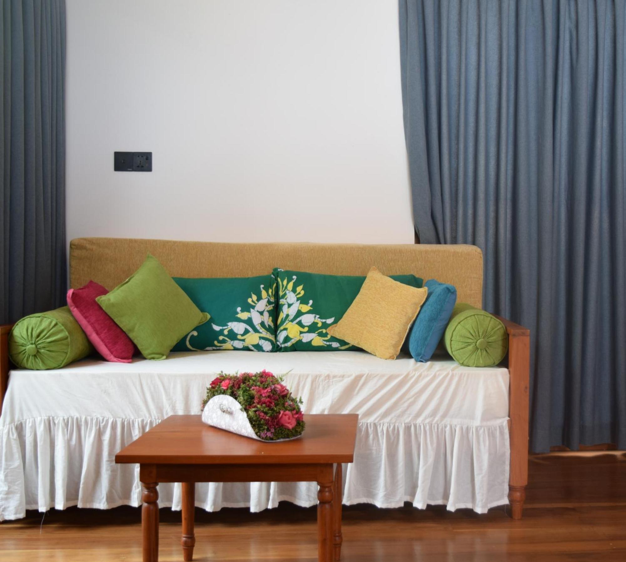 Muthu Nila Villas- Mirissa Bagian luar foto