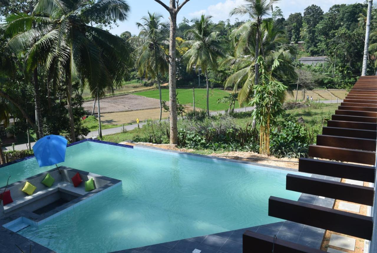 Muthu Nila Villas- Mirissa Bagian luar foto