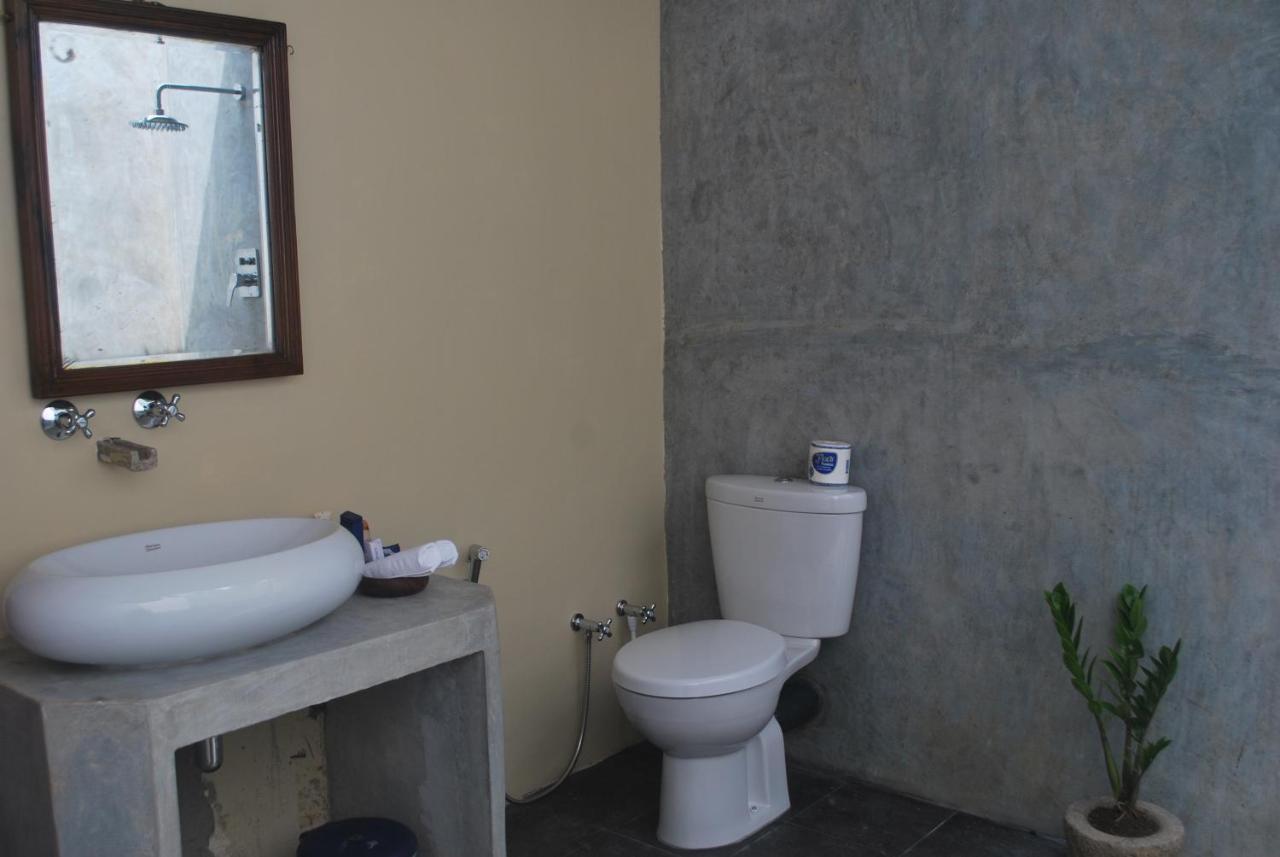 Muthu Nila Villas- Mirissa Bagian luar foto